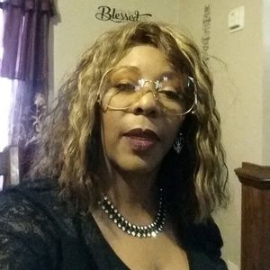 Meet your Posher, Hazel